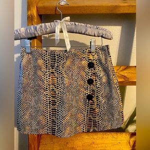 Zara Animal Print Skort (skirt front/Back Shorts.)